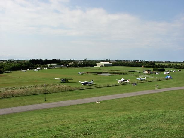 Skegness Airfield - (EGNI) • Wingly