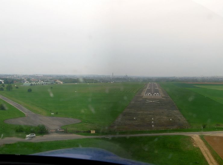 Aéroport d'Amiens - Glisy