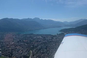 Ville + lac d'Annecy