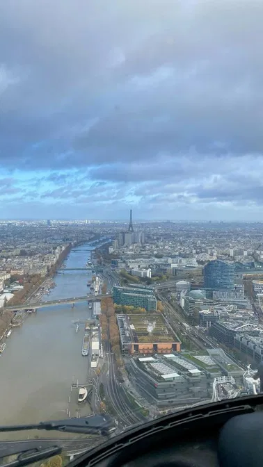 Envolez-vous pour un rêve, le tour de Paris en hélicoptère
