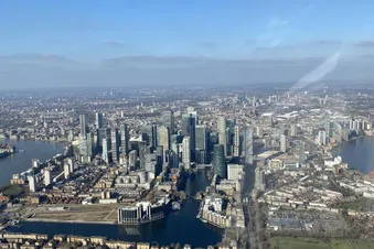 Discover London from above, fly along the Heli Routes
