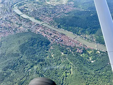 🏞️ Neckarzauber & Schlossblick – Rundflug über Heidelberg ✨