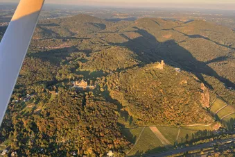 Rundflug: Siebengebirge, Koblenz, Laacher See & Ahrweiler