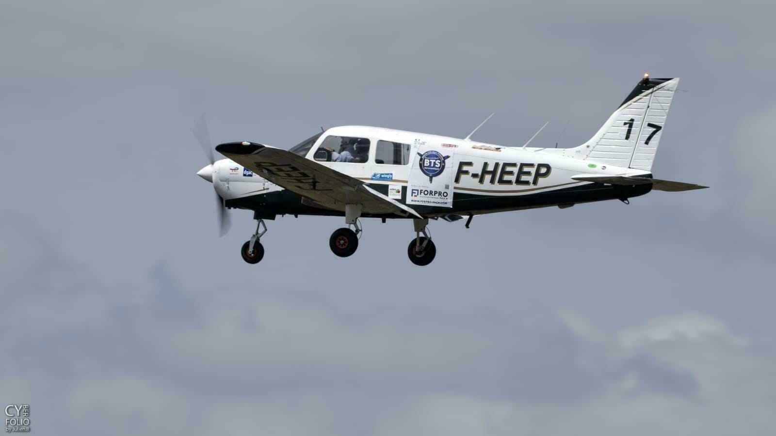 PA28 en vol lors du TAJP 2024