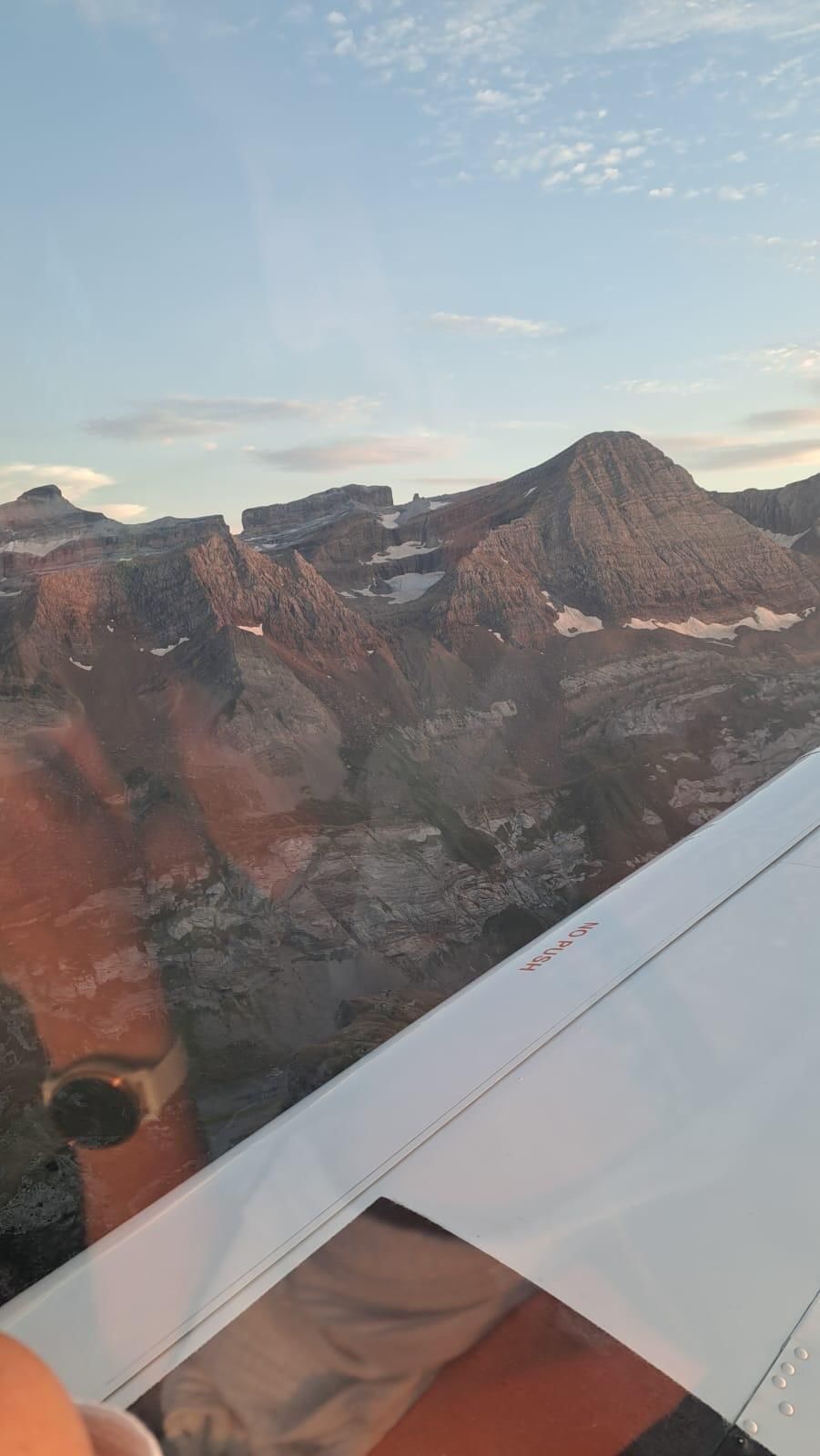 Vol au dessus des Pyrénées