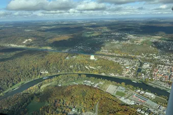 1 Stunde fliegen - Strecke nach Belieben