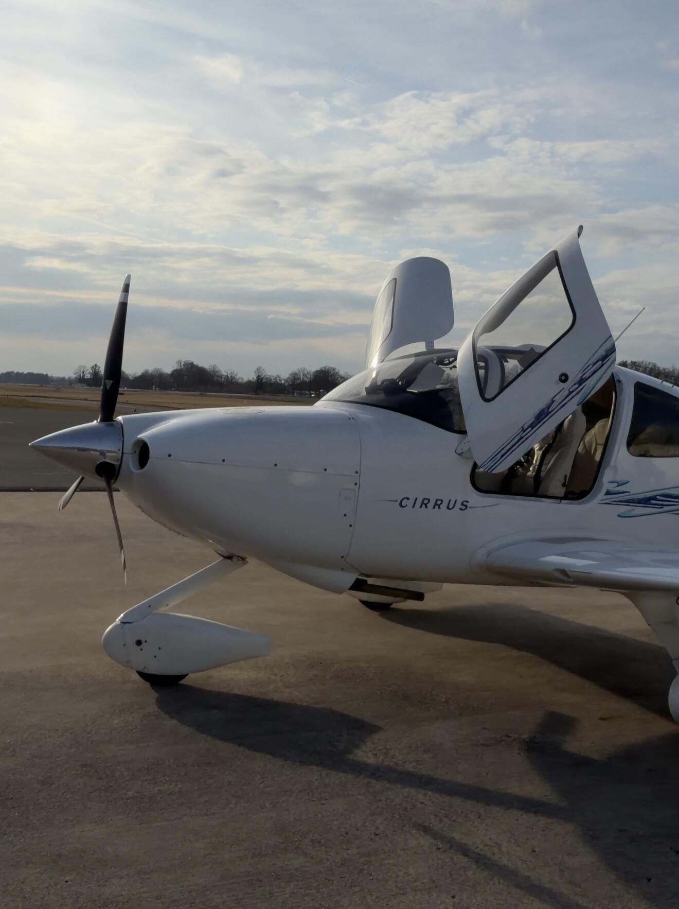 Unser Reise Gefährt:  “CIRRUS SR 20“