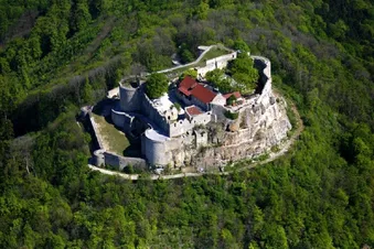 Burgen-Hopping: Hohenzollern, Lichtenstein & Hohenneuffen