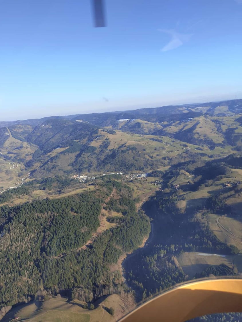 Kleiner Schwarzwald-Flug über Blauen - Belchen - Wiesental