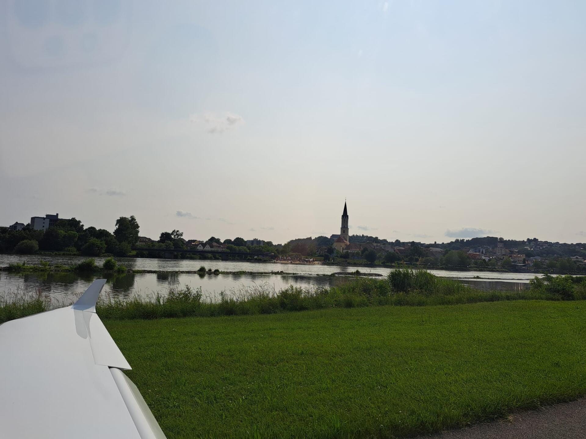 Vilshofen - Flugplatz direkt an der Donau