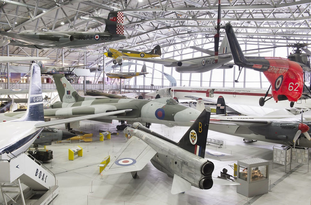 Les musées de Duxford en PA32 Saratoga