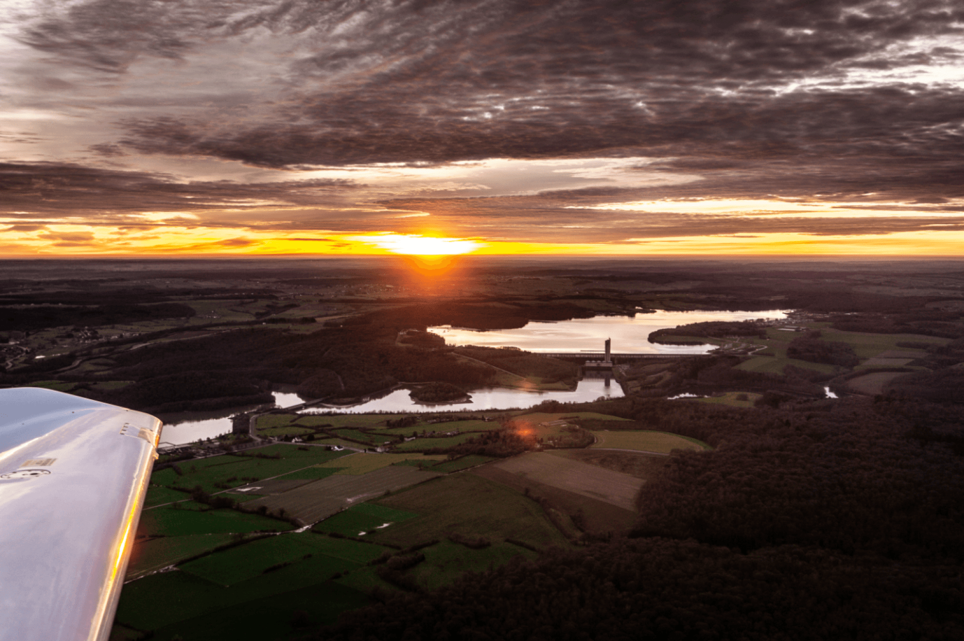 De Charleroi à Reims, en Champagne / From Charleroi to Reims