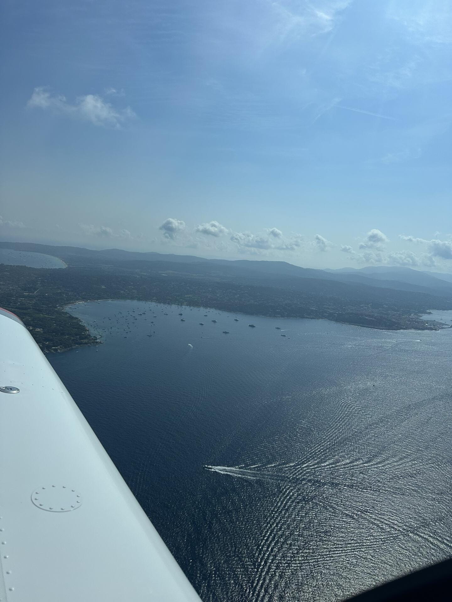 La côte d'Azur depuis Carqueiranne jusqu'à Saint Tropez