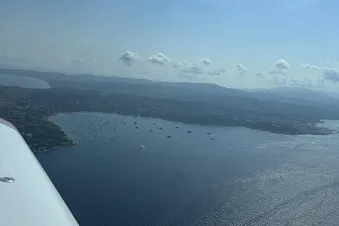 La côte d'Azur depuis Carqueiranne jusqu'à Saint Tropez