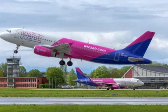 Augsburg - München - Salzburg - Red Bull Museum - Augsburg