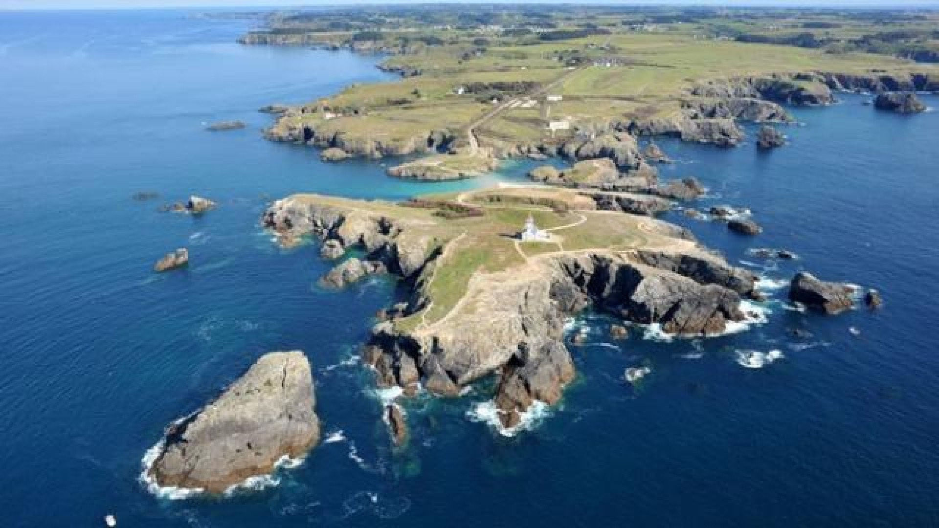 Magnifique tour pour la côte, îles et golfe du Morbihan.