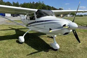 Schnupperflug in einem Sportflugzeug (30 min.)