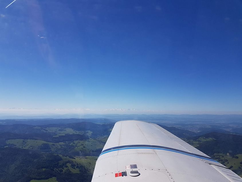 60 min Rundflug ab Freiburg mit einer PA-28