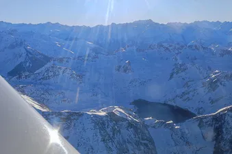 Balade aérienne Vallée d'Ossau - Pic du Midi de Bigorre