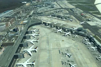 Frankfurt, Deine Flughäfen - Rundflug um Frankfurt