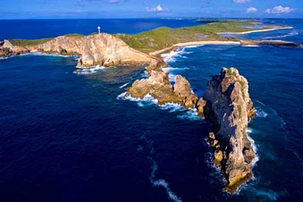 La Pointe des Chateaux - Survol de la Guadeloupe