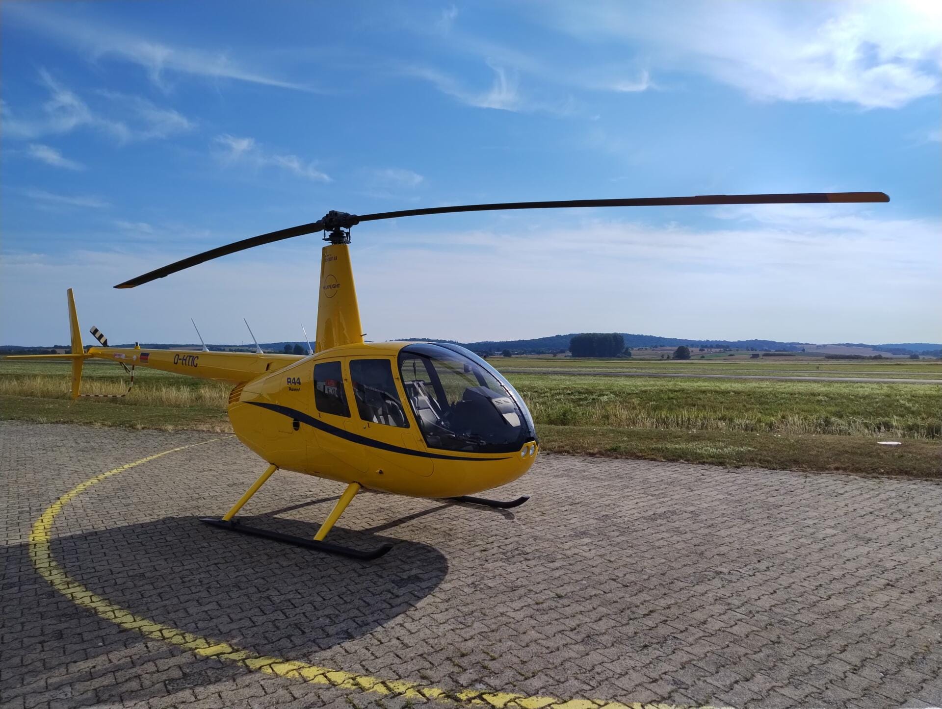 D-HTIC am Flugplatz Reichelsheim