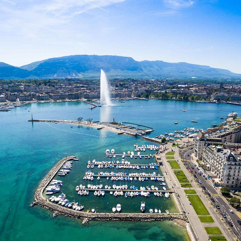 Vol pour GENEVE depuis PARIS possible jusqu'à 5 passagers