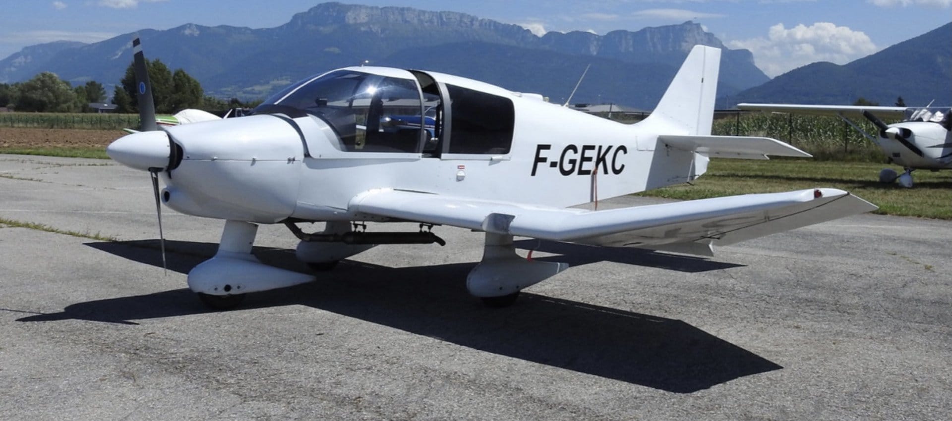 Robin DR400 - 120HP