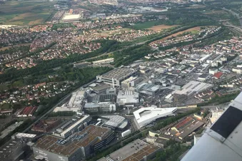 Rundflug über Stuttgart und Bad Cannstatt