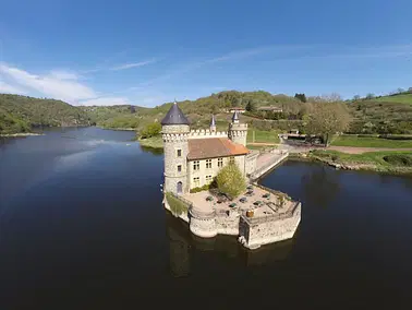 Survol de la plaine du Forez