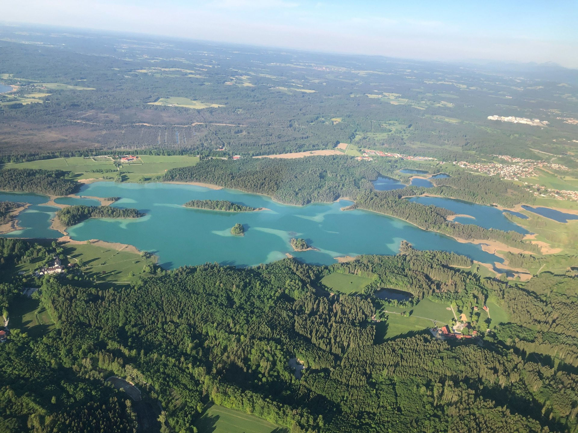 Frei bestimmbarer, einstündiger Rundflug ab Augsburg (PA 28)