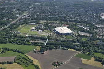 Rundflug über das Ruhrgebiet ab Essen-Mülheim