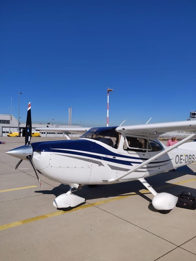 Cessna 182T Skylane
