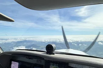 ✈️ Excursion Pontoise – Lyon en Beechcraft Bonanza 36