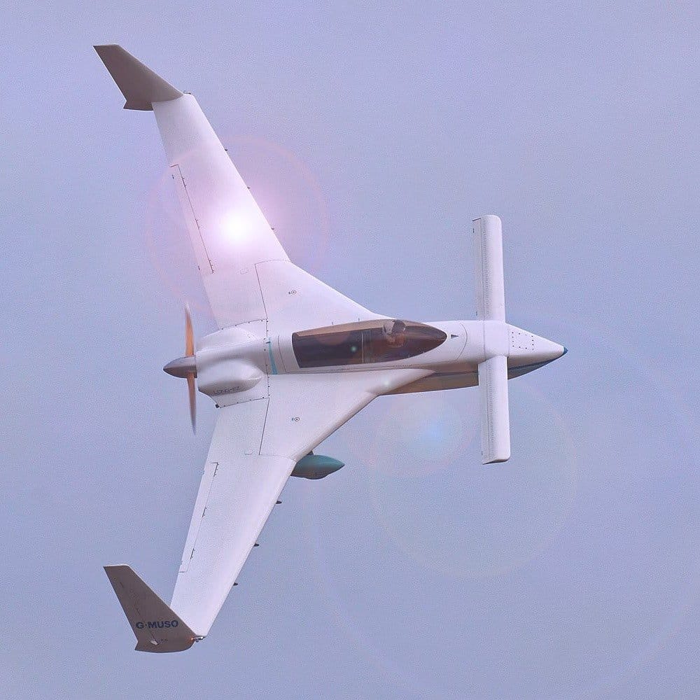 Join me on a sightseeing flight!