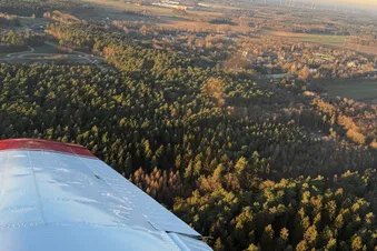 1 Stunde fliegen wohin Du willst