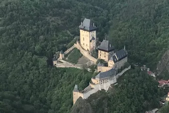 Scenic flight for 1 person - Prague, Karlštejn, Konopiště