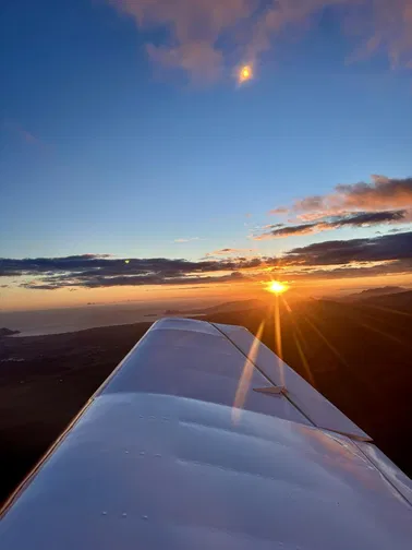 Coucher de soleil en vol