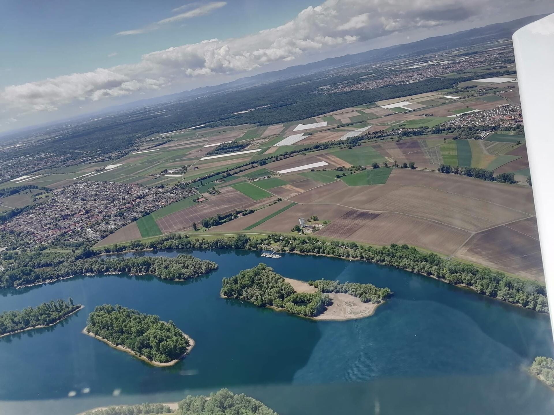 Exklusiver Rundflug von Frankfurt zum Speyerer Dom