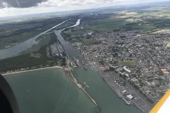 Découvrir les plages du débarquement vues du ciel (3 pax)