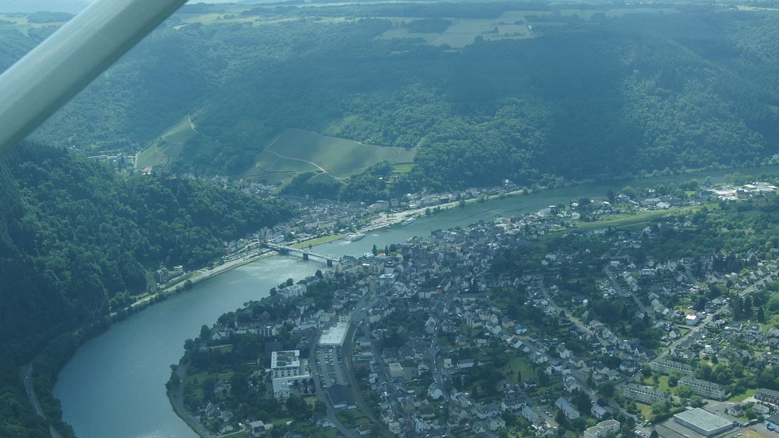 Erlebnisflug "Rheintal" optionale Zwischenlandung in Koblenz