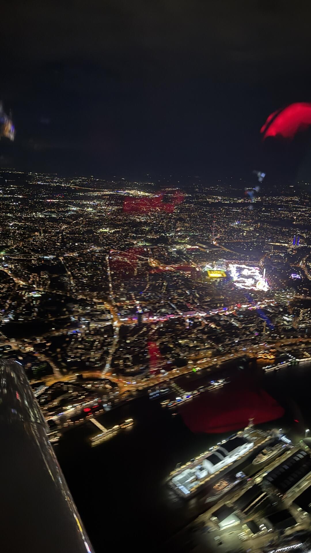 VFR Nachtflug über Berlin