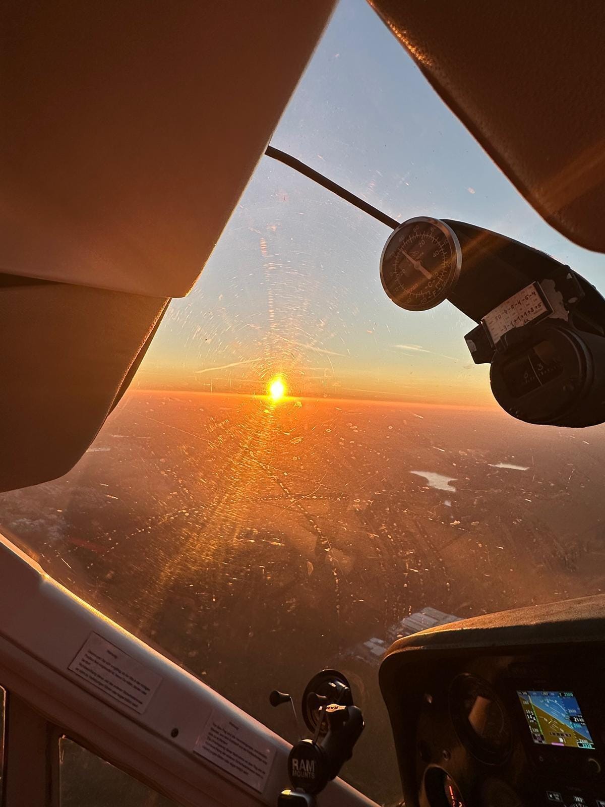 Berlin von oben erleben – Rundflug über die Hauptstadt