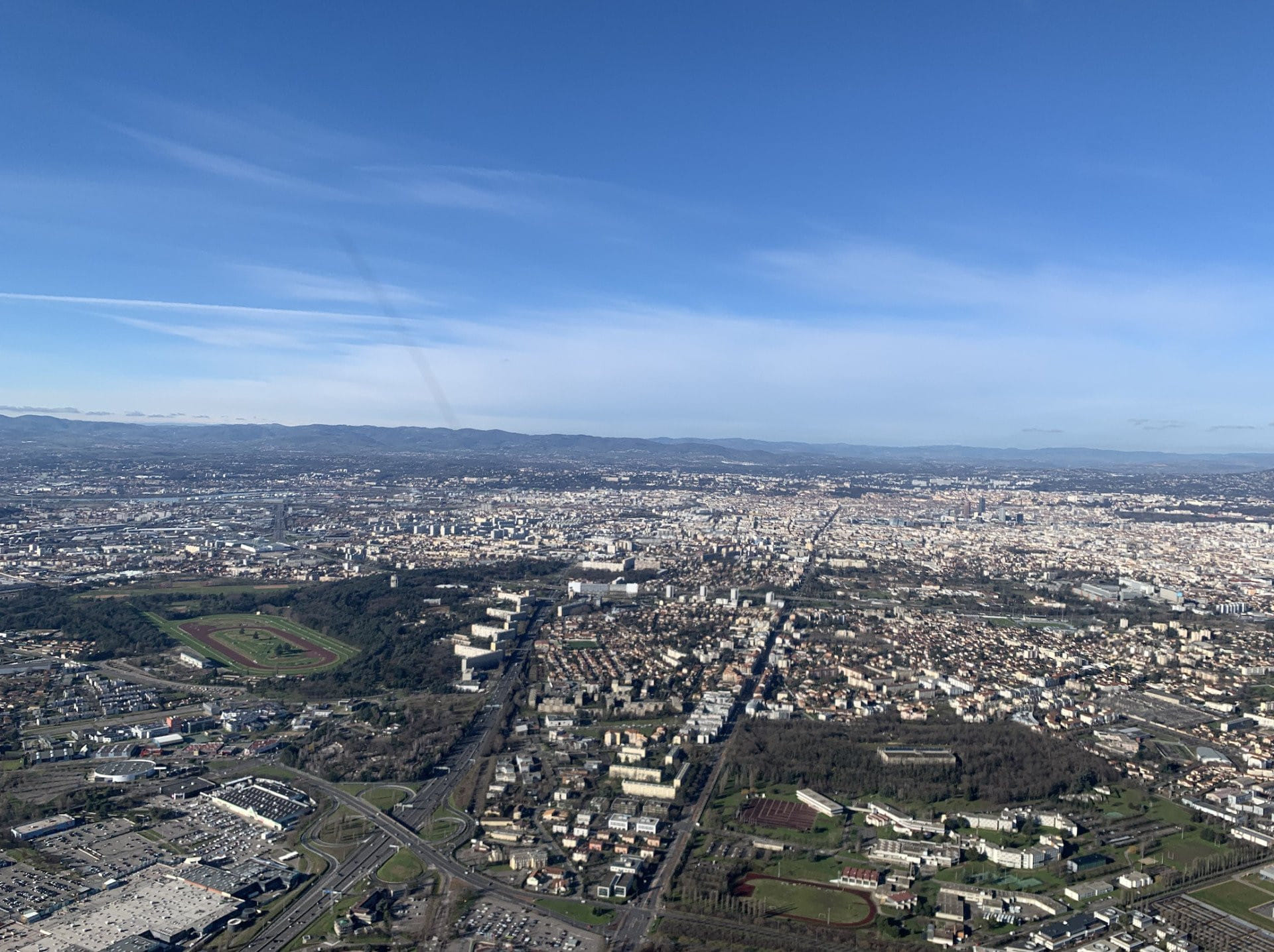 L' Est Lyonnais en Hélicoptère - 40 min
