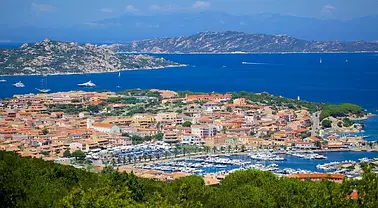 Vol aller-retour de Saint-Tropez à Olbia (Sardaigne)