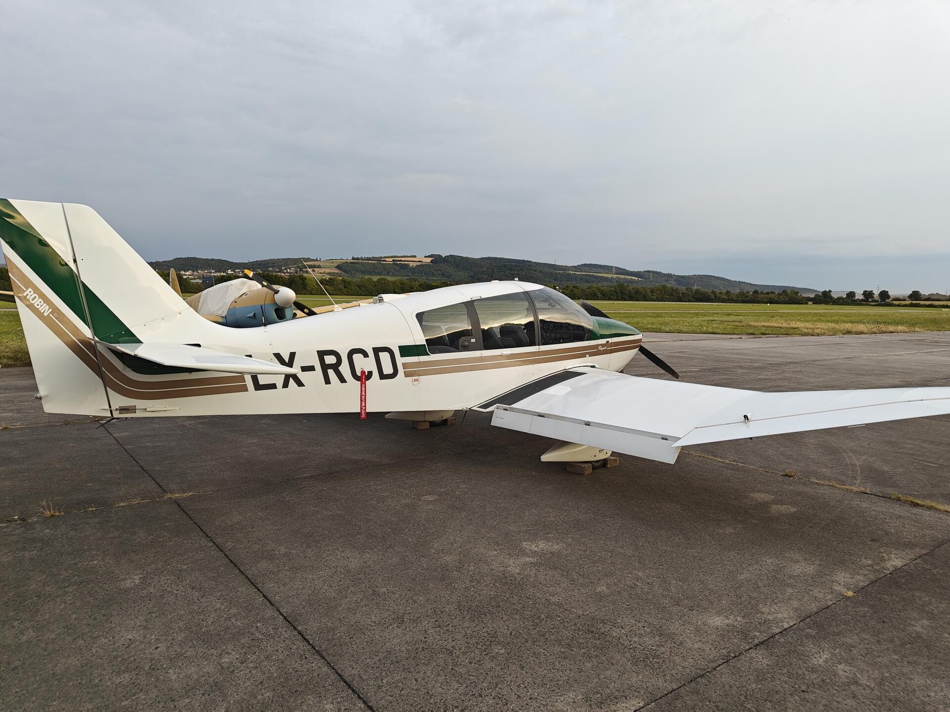 Robin DR400 - 180HP