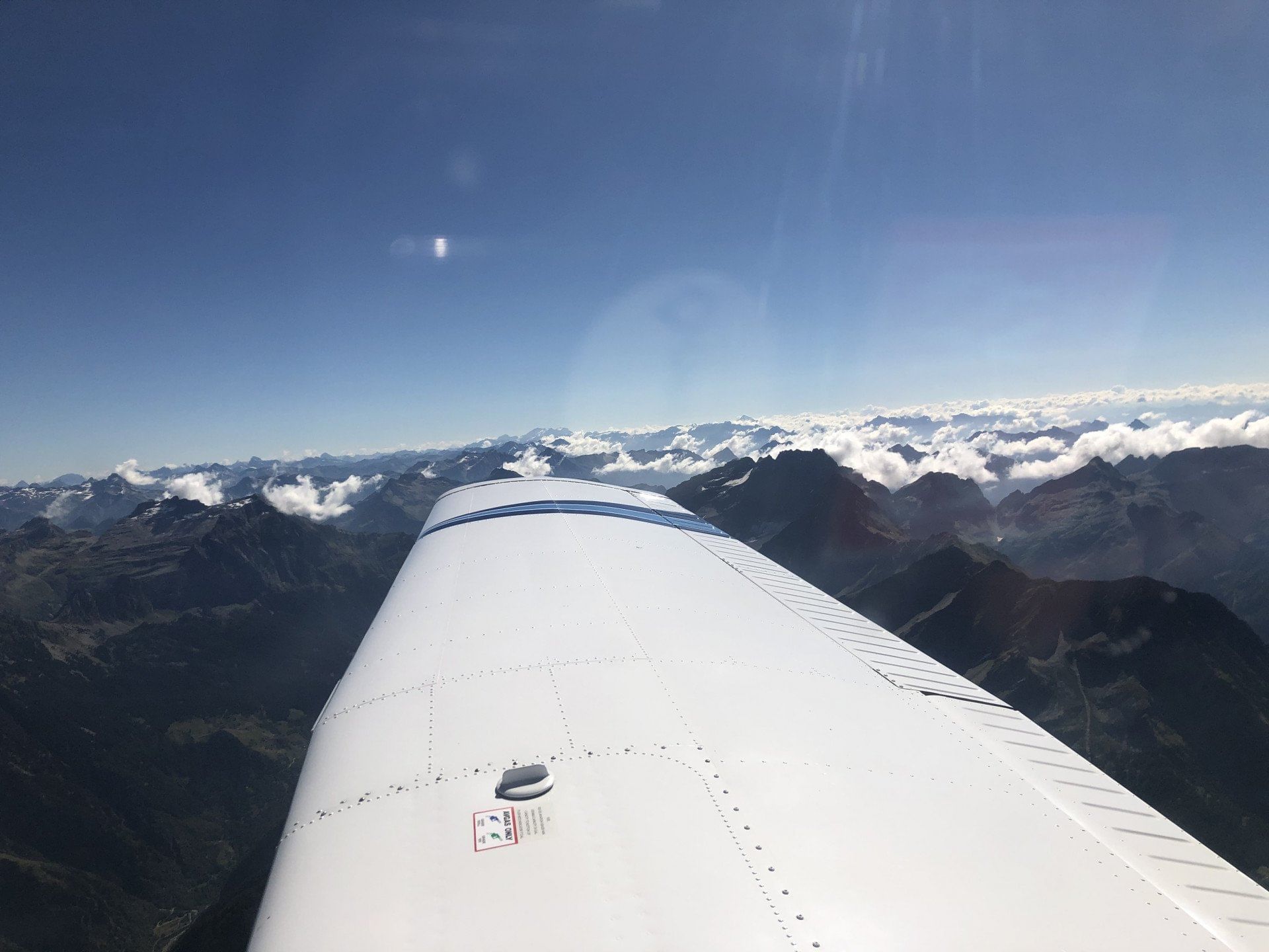 Flight to Locarno oder Lugano, 2-3 seats