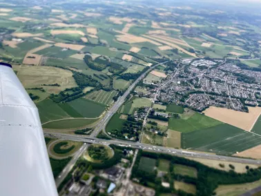 90 minute flight with your own prefered routing