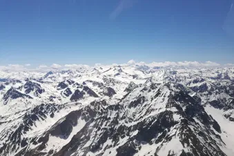 Votre baptême de l’air au-dessus des Pyrénées !
