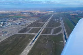 Survol de Lyon Saint-Exupéry